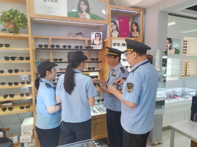 計量器具檢查中,重點核查驗光儀,焦度計,鏡片箱等強制檢定計量器具